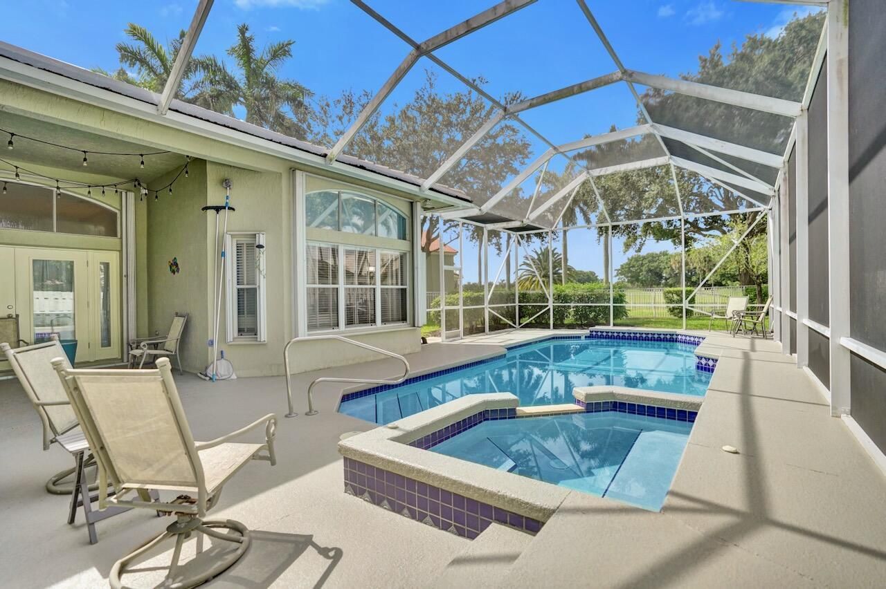 5886 Bay Hill Circle, Lake Worth, FL 33463 Photo