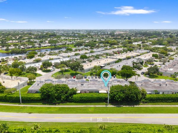 9305 Flynn Circle, Unit 6, Boca Raton, FL 33496