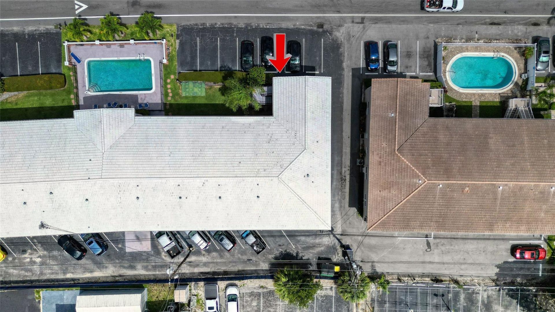 2701 Middle River Drive, Unit 11, Fort Lauderdale, FL 33306 Photo