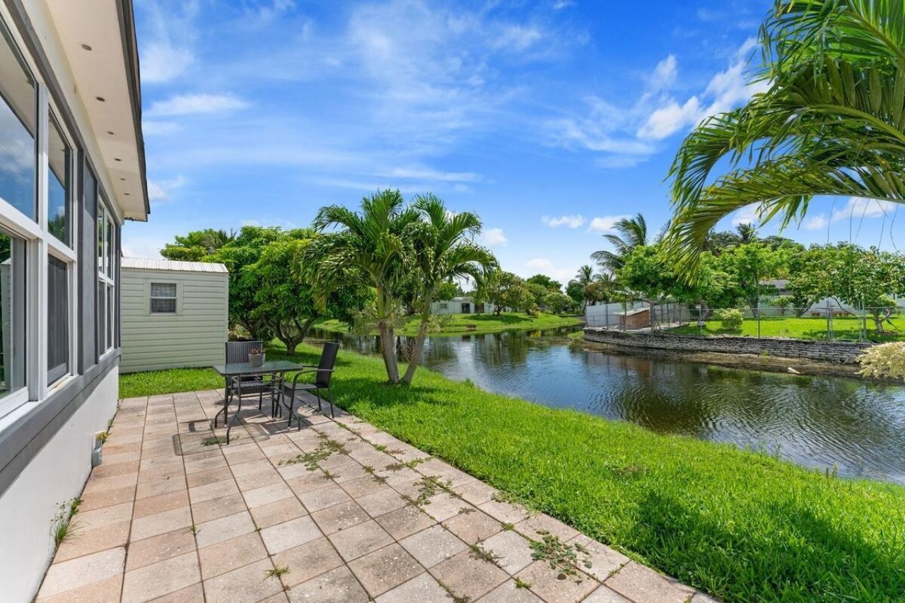 4184 NW 52nd Avenue, Lauderdale Lakes, FL 33319 Photo
