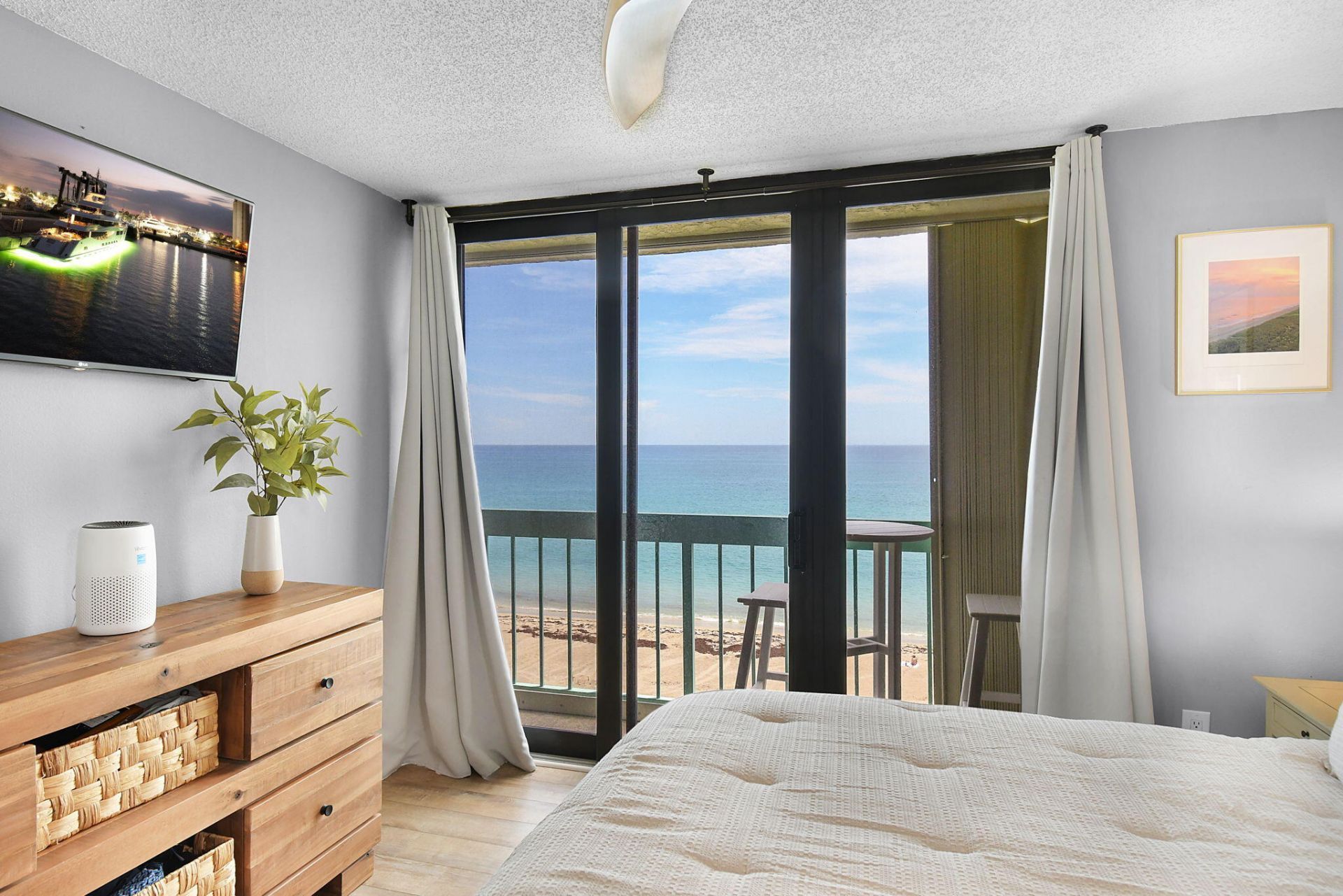9940 S Ocean Drive, Unit 607, Jensen Beach, FL 34957 Photo