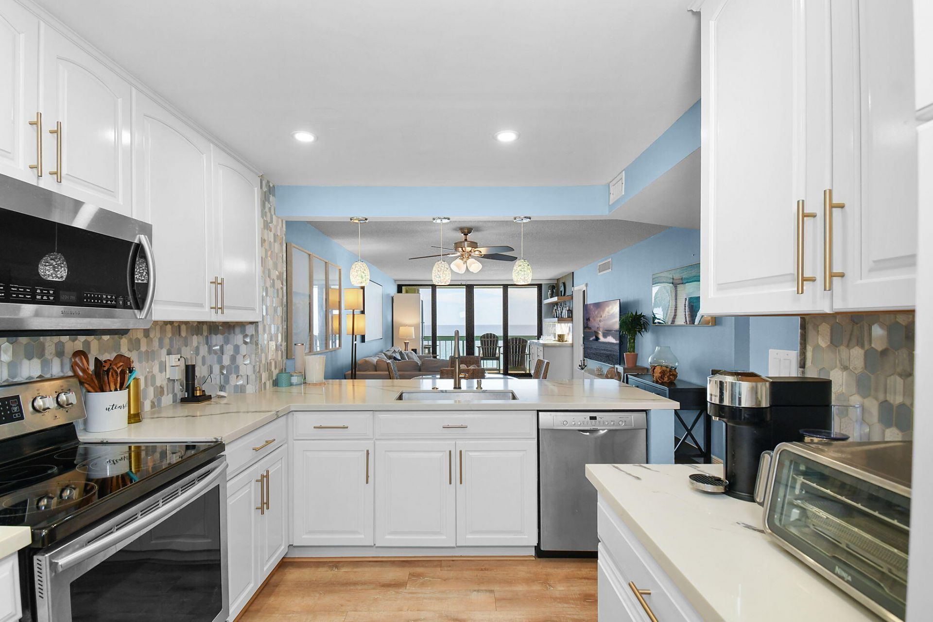 9940 S Ocean Drive, Unit 607, Jensen Beach, FL 34957 Photo