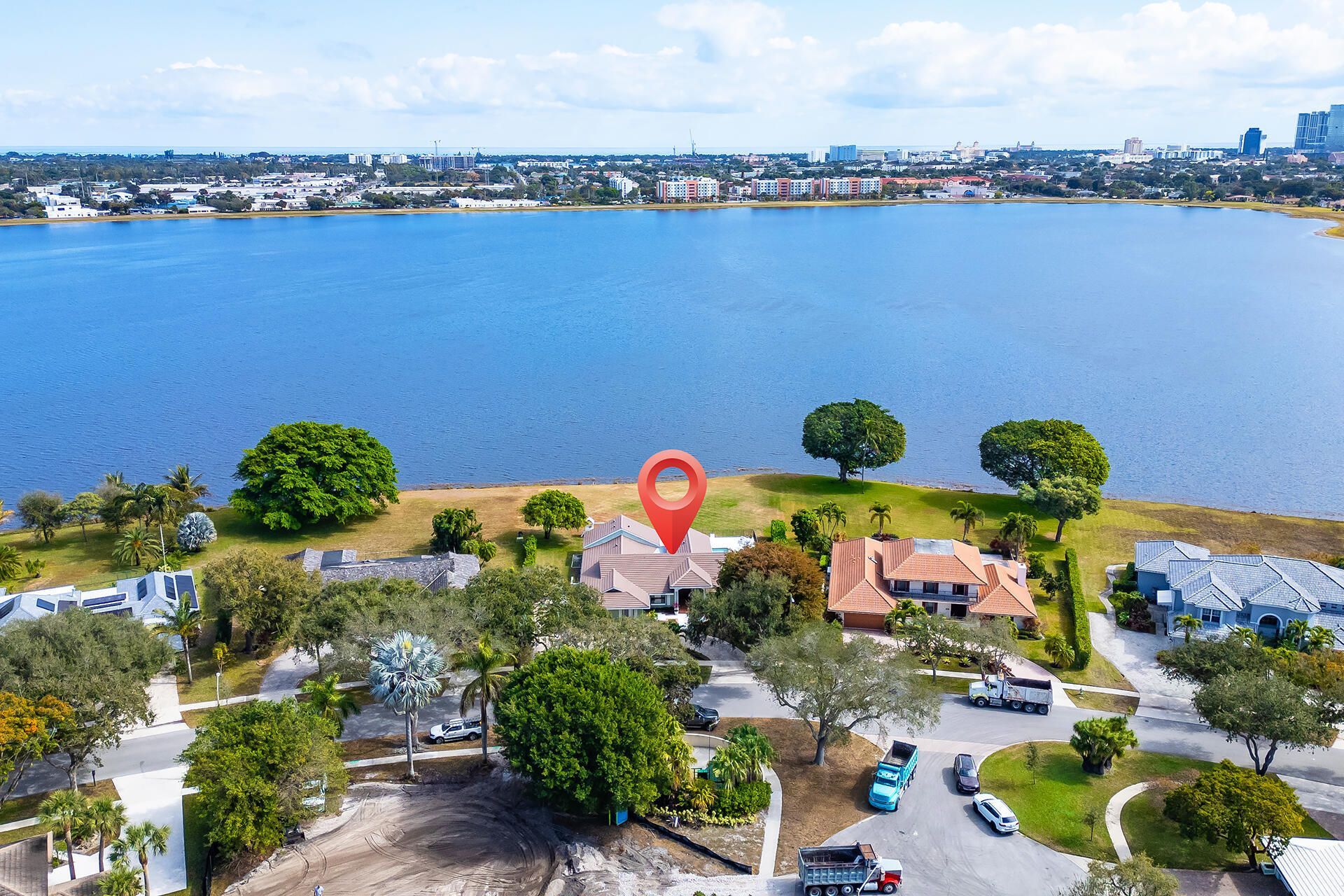 2308 Embassy Drive, West Palm Beach, FL 33401 Photo