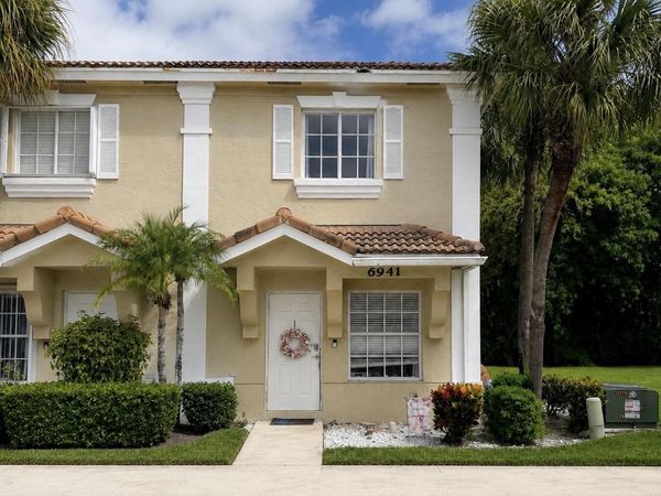 6941 Crooked Fence Drive, Lake Worth, FL 33467