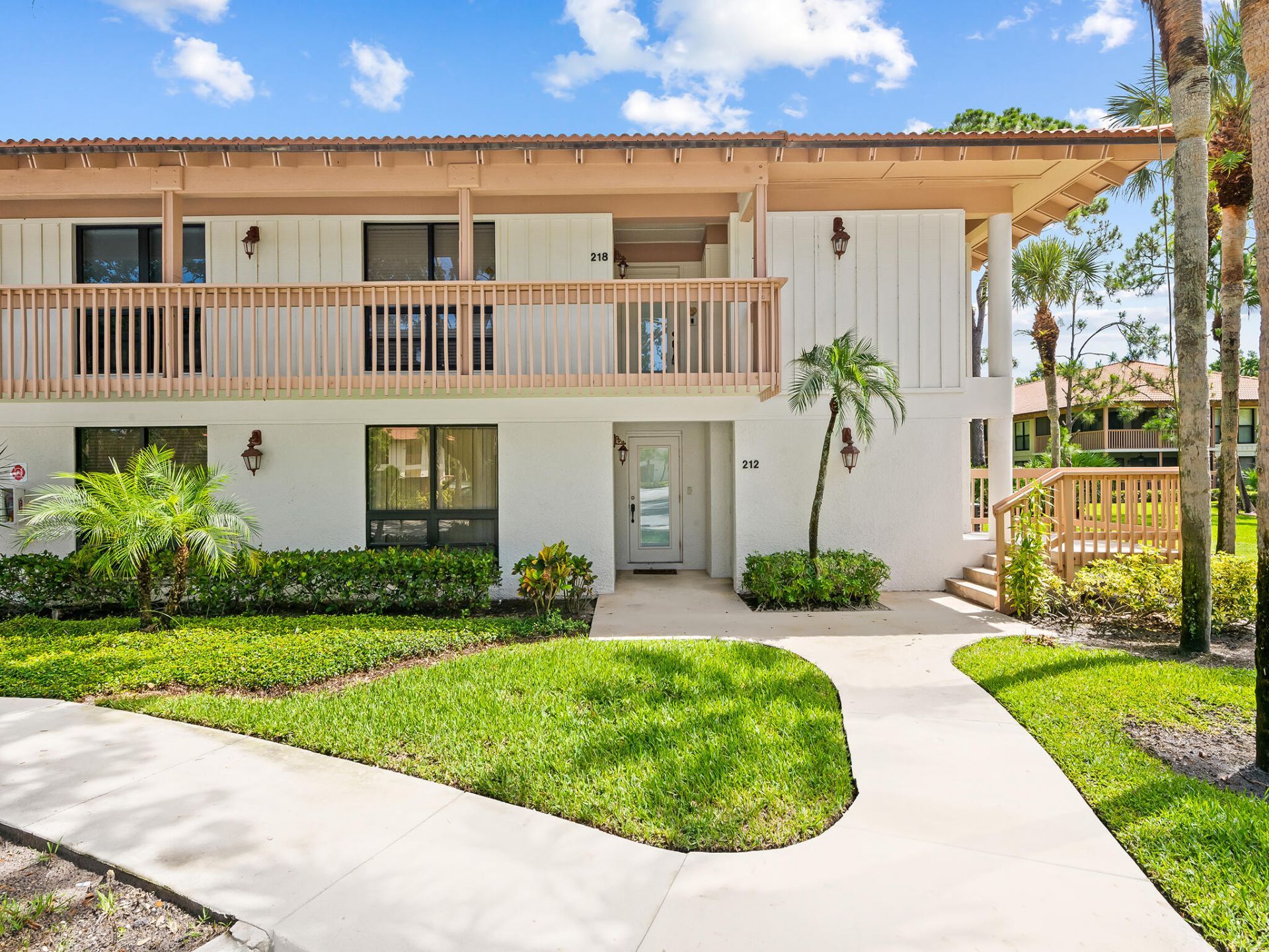 218 Brackenwood Terrace, Palm Beach Gardens, FL 33418 Photo
