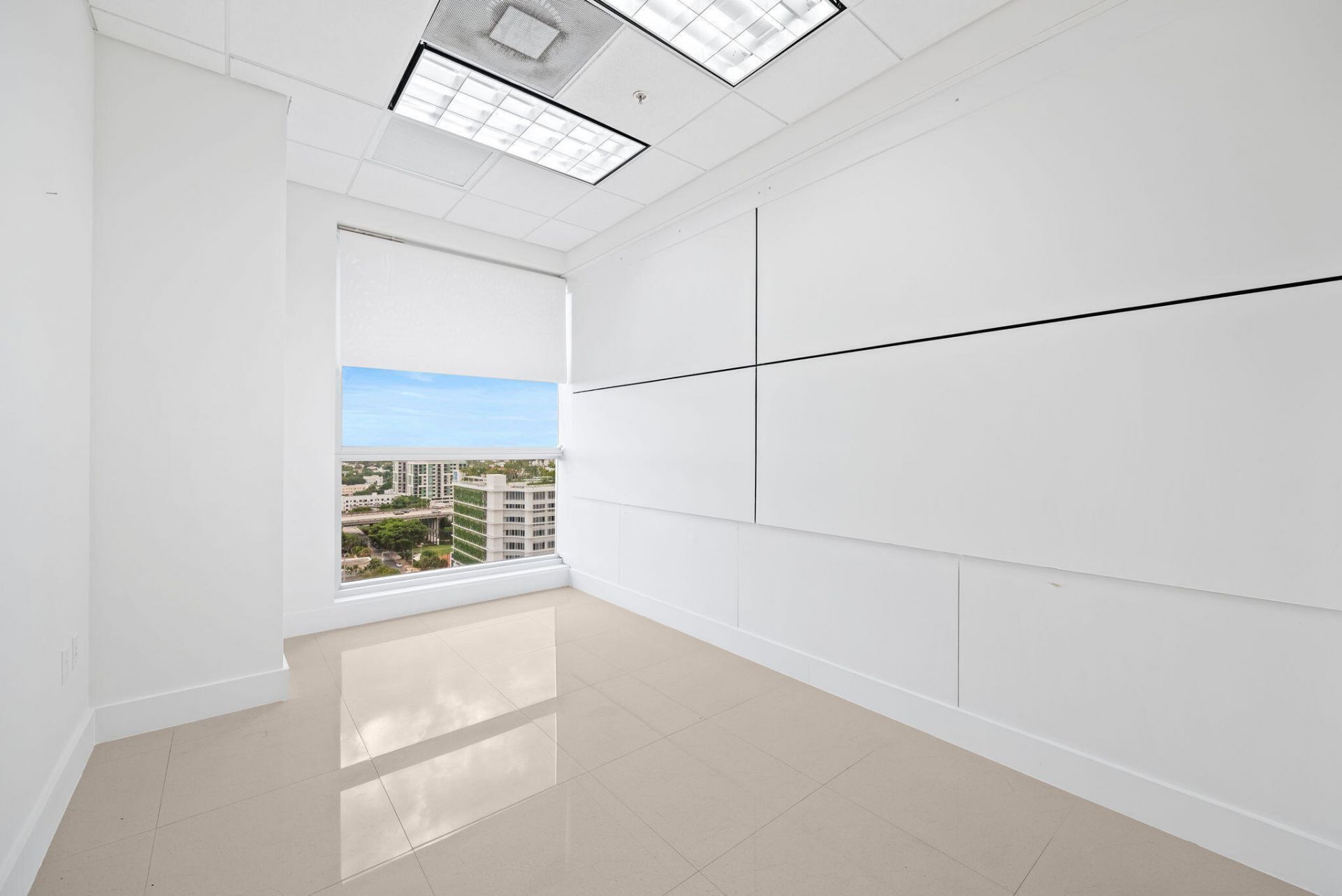 175 SW 7th Street, Unit 1600, Miami, FL 33130 Photo
