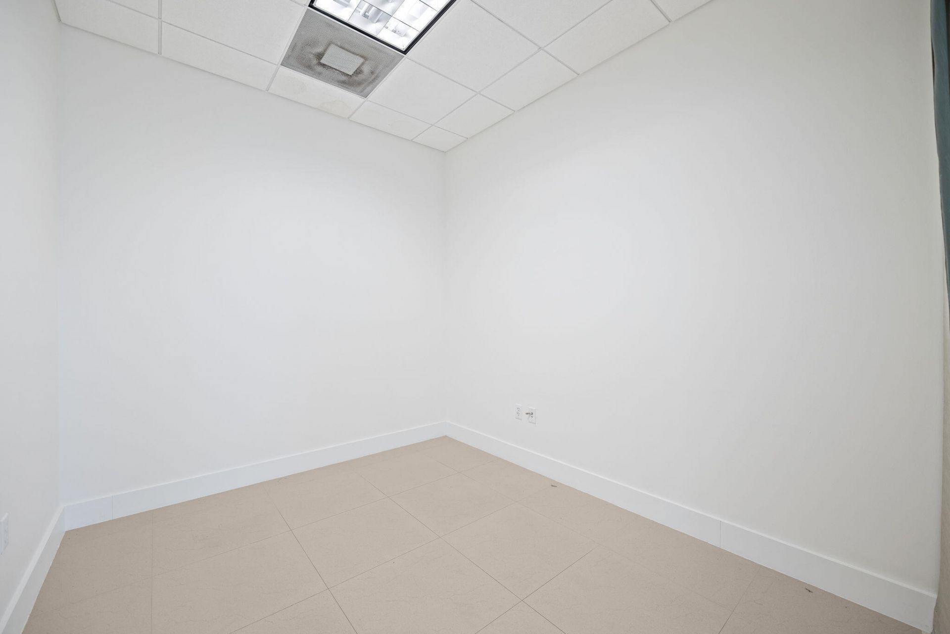 175 SW 7th Street, Unit 1600, Miami, FL 33130 Photo