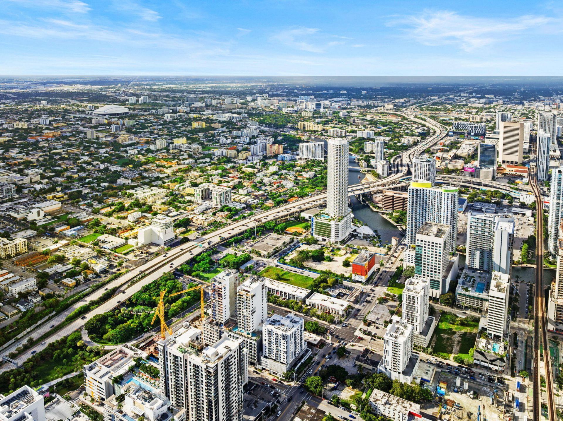 175 SW 7th Street, Unit 1600, Miami, FL 33130 Photo