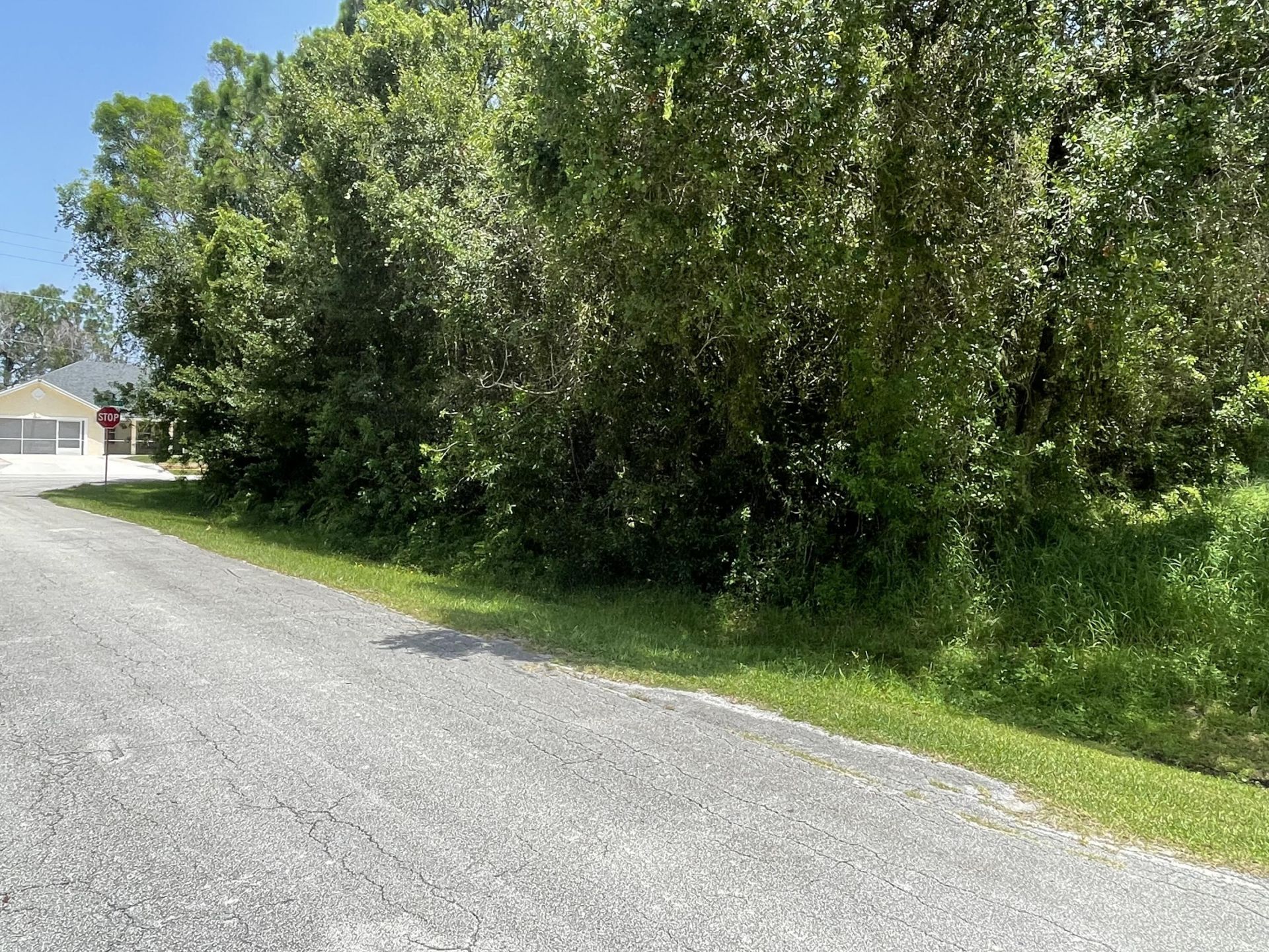638 NW Grenada Street, Port Saint Lucie, FL 34983 Photo