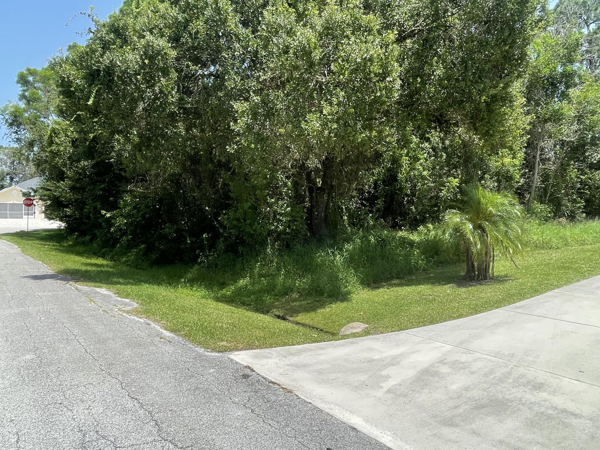 638 NW Grenada Street, Port Saint Lucie, FL 34983 Photo
