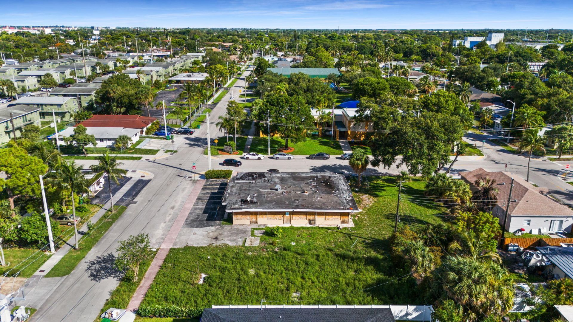 880 NW 25th Avenue, Fort Lauderdale, FL 33311 Photo
