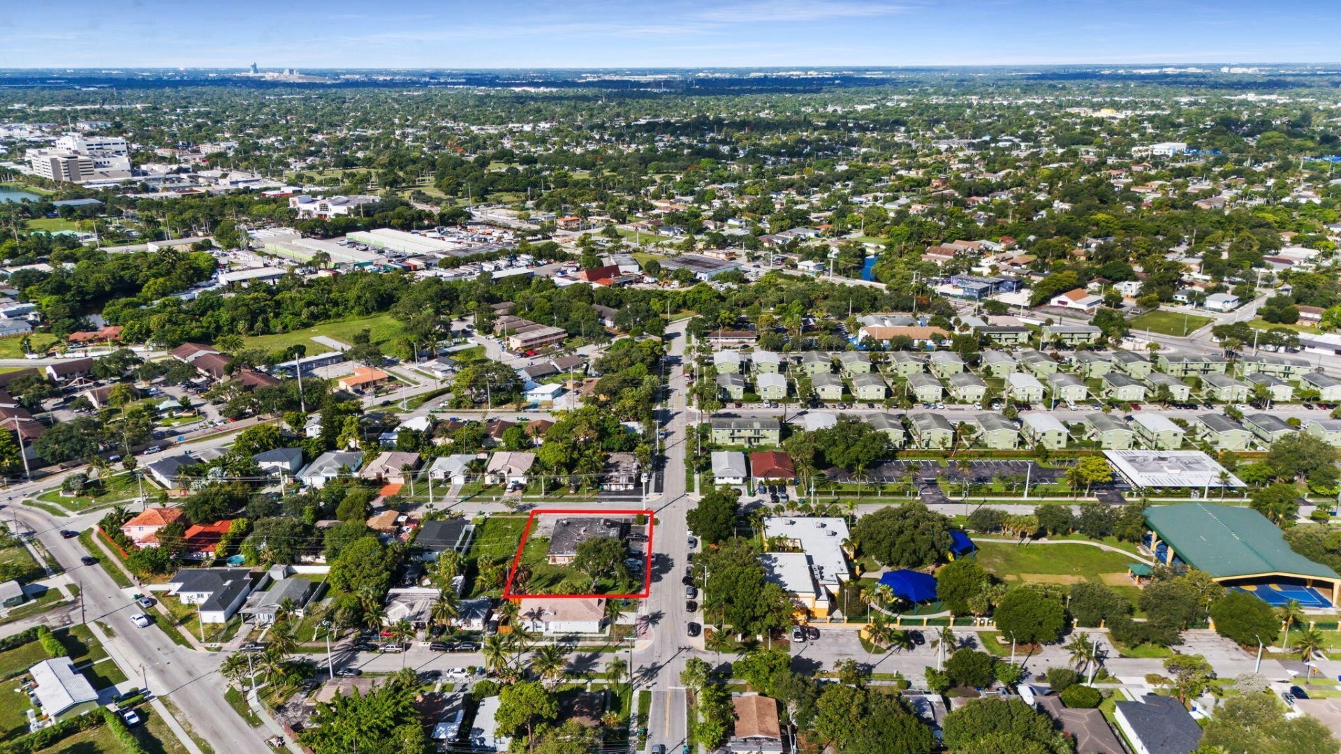 880 NW 25th Avenue, Fort Lauderdale, FL 33311 Photo