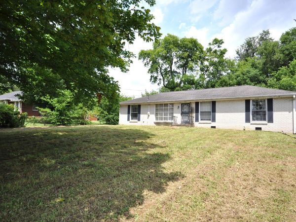 3622 Floral Dr , Nashville, TN 37211