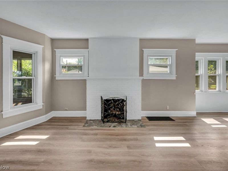 187 Baldwin Street, Wadsworth, OH 44281 Photo 8