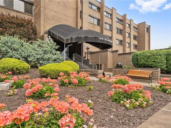 1000 Grandview Ave, Unit 904, Pittsburgh, PA 15211