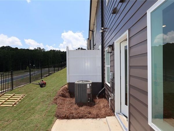 206 Redbud Road , Canton, GA 30114