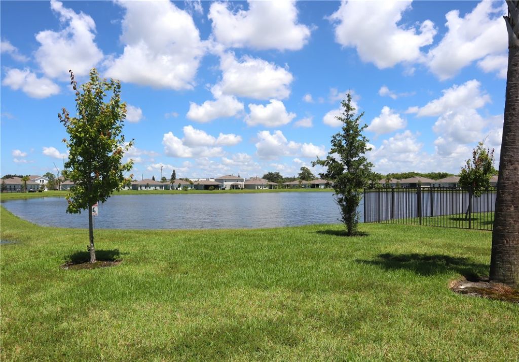 517 Cherimoya Street, Fort Pierce, FL 34981 Photo