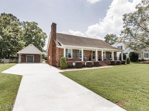 609 Golfers Lane, Nashville, NC 27856