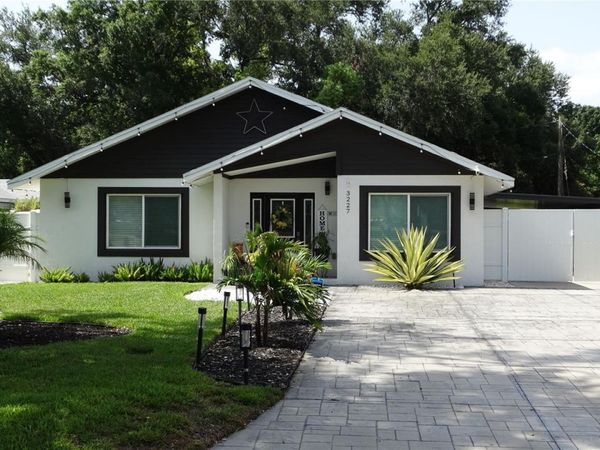3227 W SPRUCE STREET , TAMPA, FL 33607