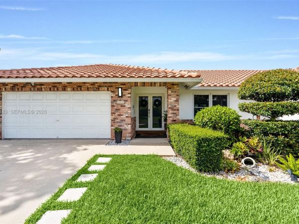 22433 Ensenada Way , Boca Raton, FL 33433