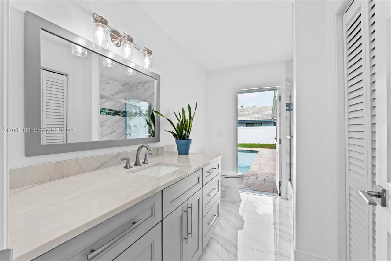 22433 Ensenada Way , Boca Raton, FL 33433 Photo