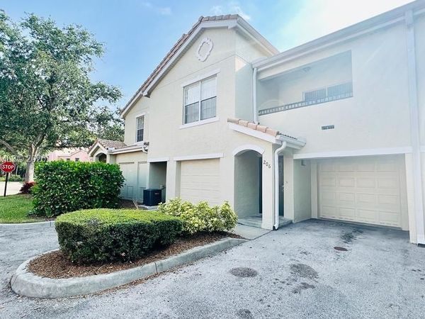 116 SW Peacock Blvd , Unit 9-206, Port St. Lucie, FL 34986