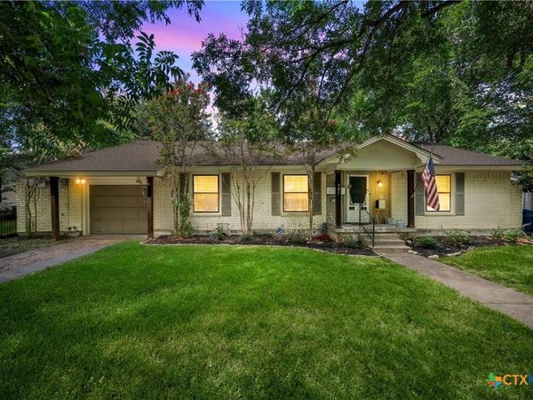 301 N 40th Street , Waco, TX 76710