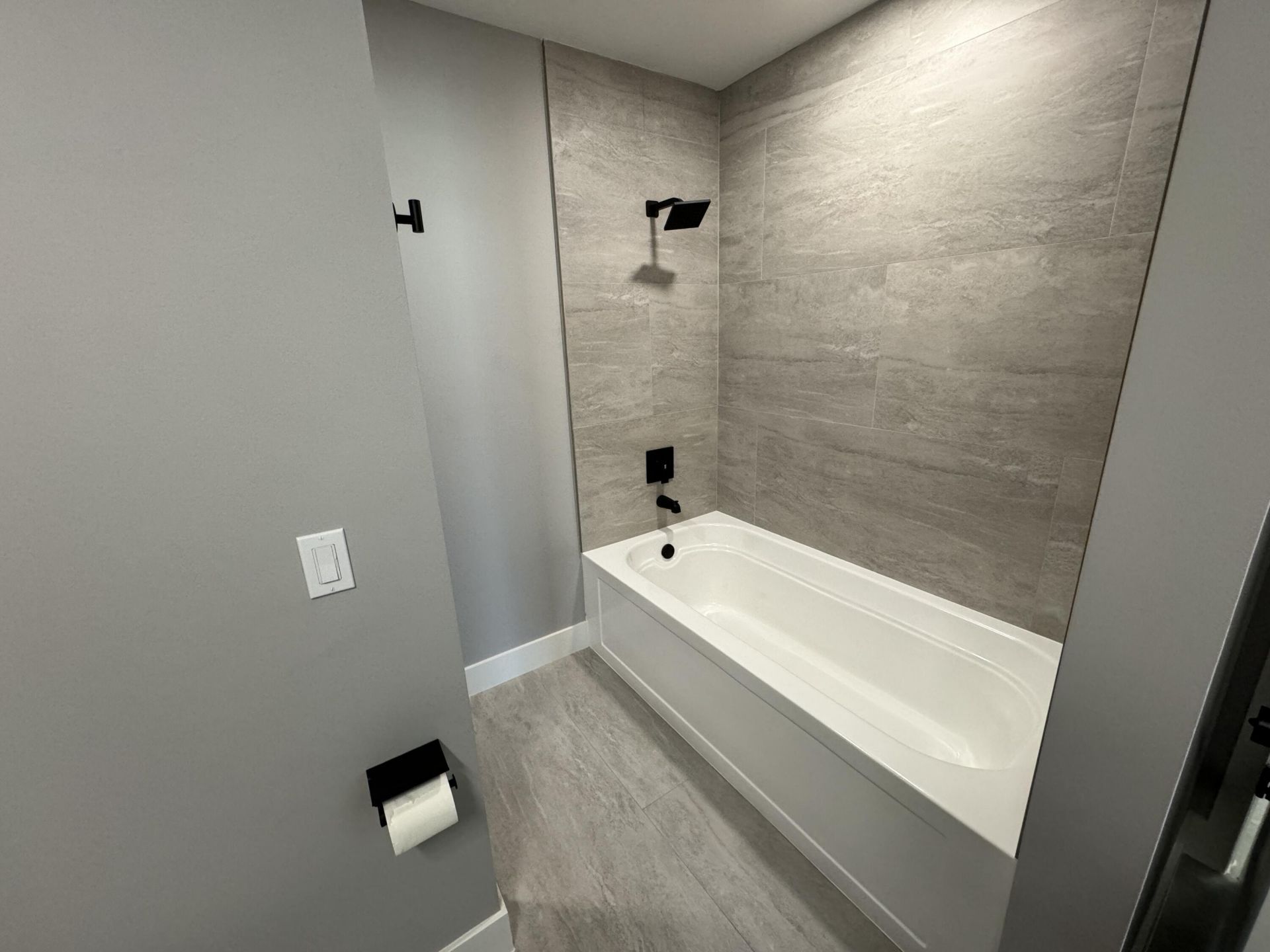 511 Lucerne Avenue, Unit Ph 611, Lake Worth Beach, FL 33460 Photo