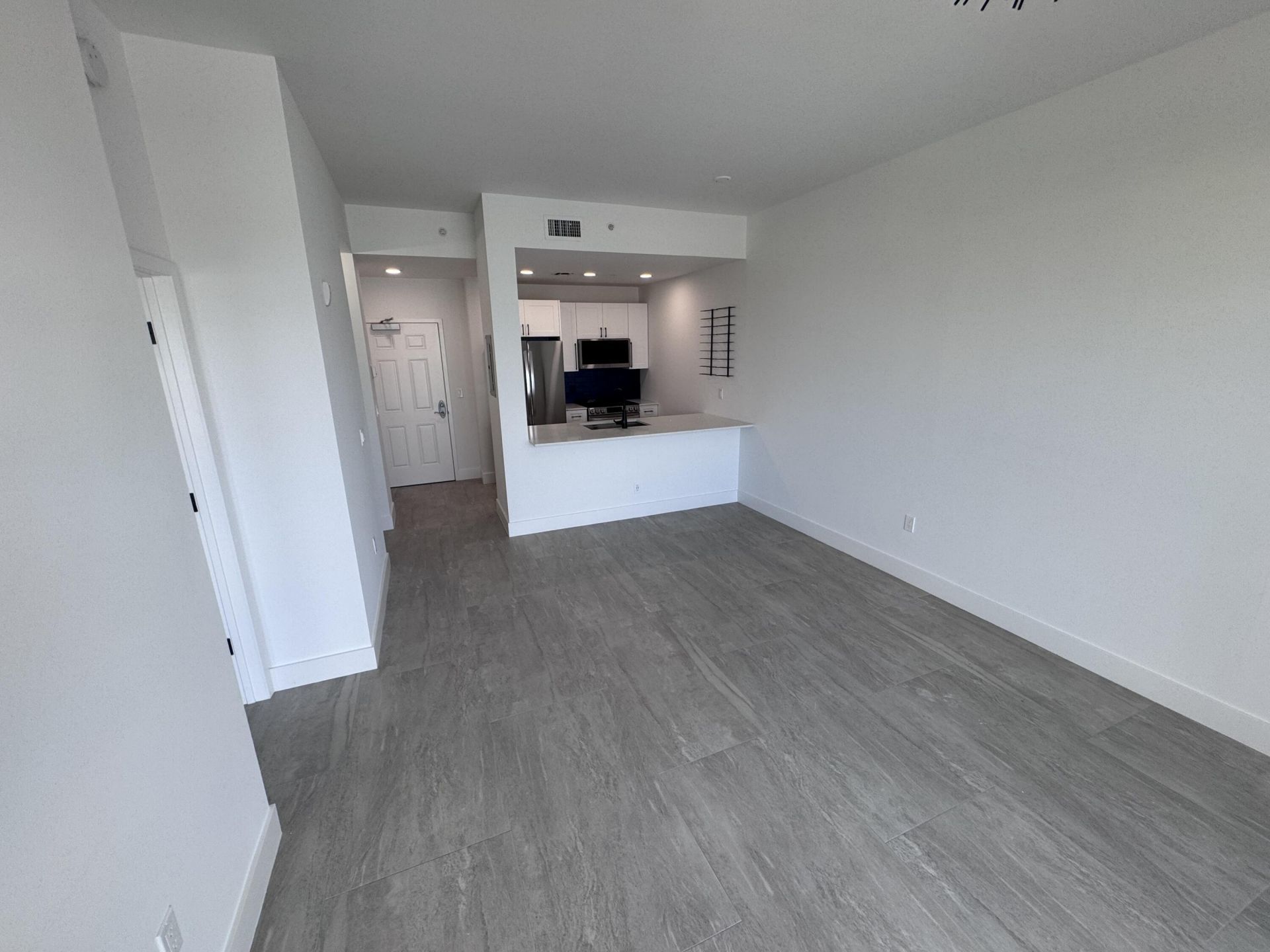 511 Lucerne Avenue, Unit Ph 611, Lake Worth Beach, FL 33460 Photo