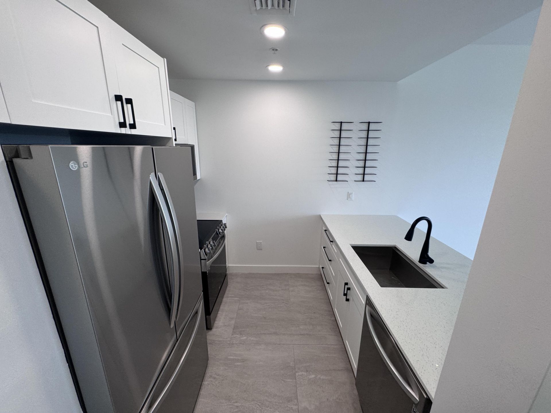 511 Lucerne Avenue, Unit Ph 611, Lake Worth Beach, FL 33460 Photo