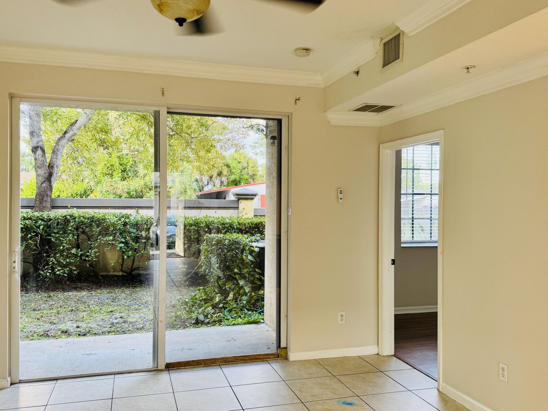 1954 Freeport Lane, Unit 1954, Riviera Beach, FL 33404 Photo
