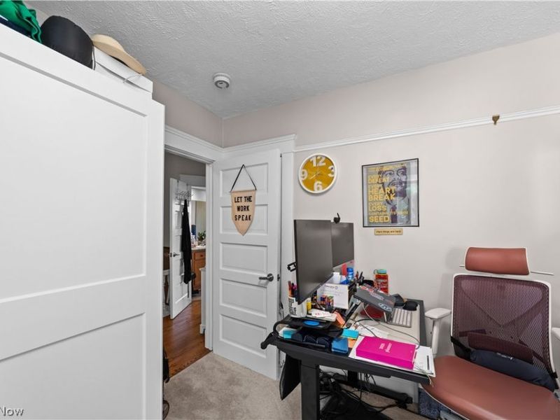 6402 Bridge Avenue, Cleveland, OH 44102 Photo 23
