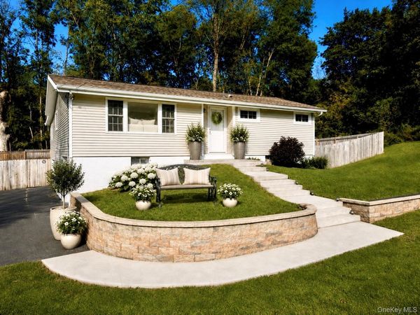 63 Martin Road, Pleasant Valley, NY 12569