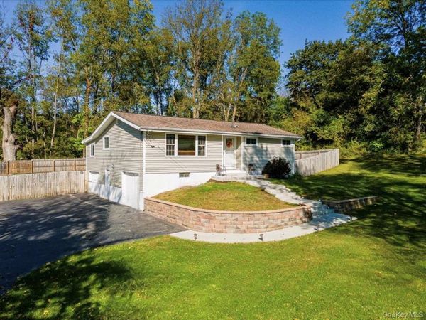 63 Martin Road , Pleasant Valley, NY 12569
