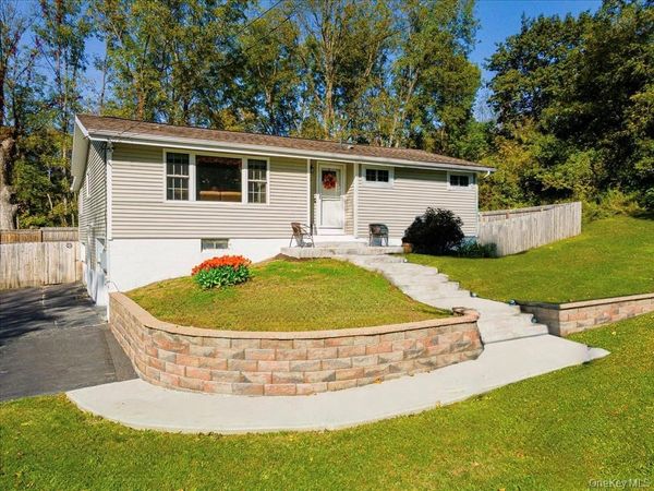 63 Martin Road , Pleasant Valley, NY 12569
