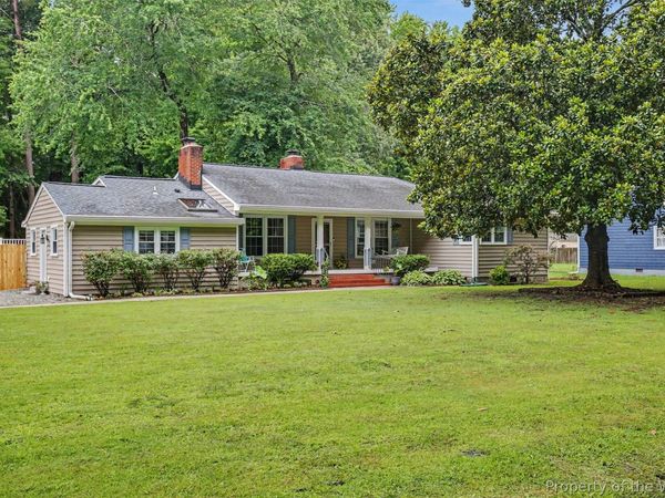 114 Winsome Haven Drive, Seaford, VA 23696