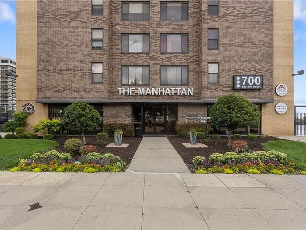 700 E 8TH Street, Unit 16 J, Kansas City, MO 64106