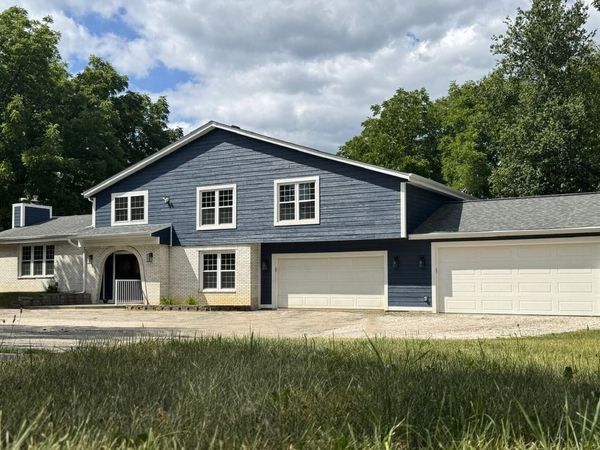 W238S6825 State Road 164 -, Vernon, WI 53189