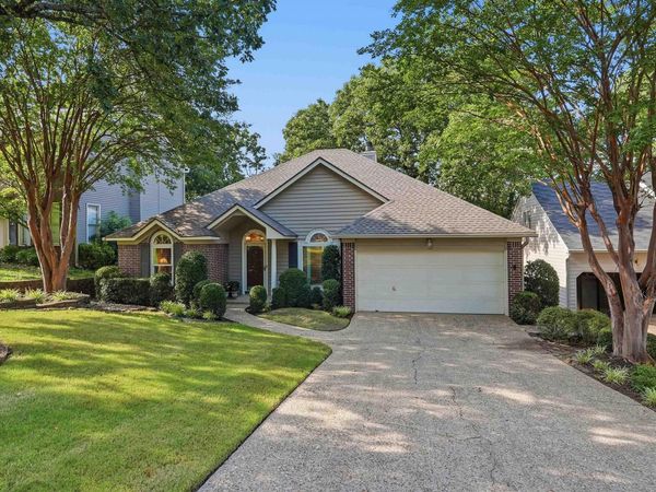 12 Cedar Branch Drive, Little Rock, AR 72223