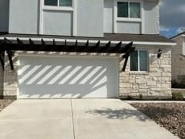 1532 McKinney DR, Leander, TX 78641