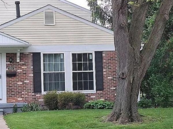 2653 Fenwick Court, Ann Arbor, MI 48104