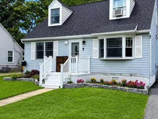 118 BLISS LANE, GLEN BURNIE, MD 21060