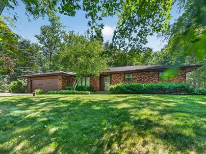 12241 SQUIRREL TREE Lane Belvidere, IL 61008