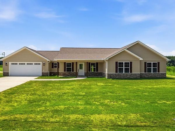 1260 County Rd 118, Centre, AL 35960