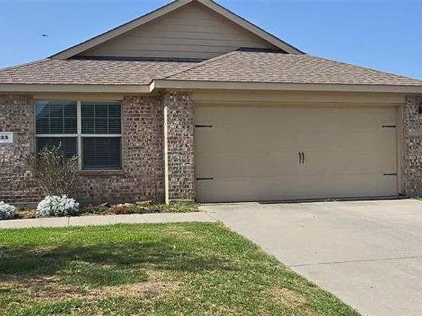 323 Vernon Street, Anna, TX 75409