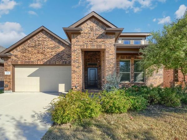 936 Meadows Drive, Argyle, TX 76226