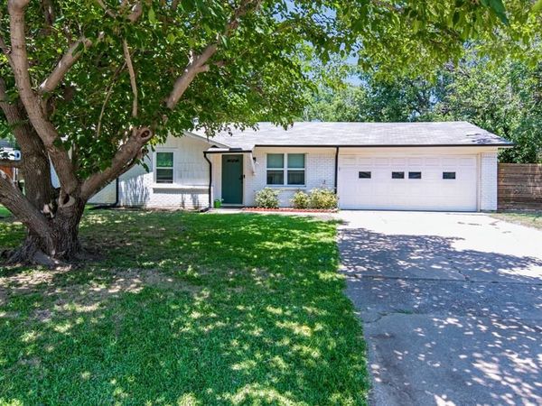 8005 Lazy Lane Road, North Richland Hills, TX 76180
