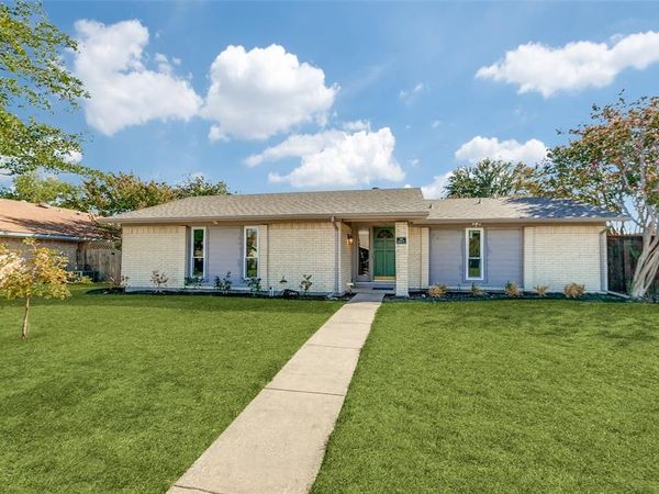 2118 Oak Brook Drive, Richardson, TX 75081