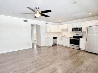 5010 San Jacinto Street, Unit 201, Dallas, TX 75206