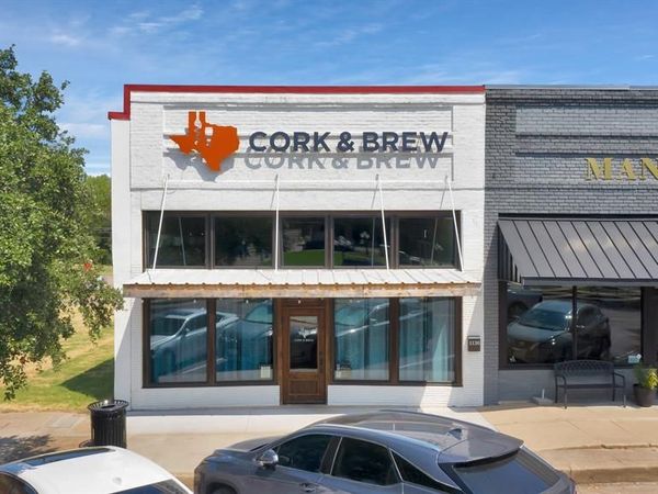 1136 Main Street , Commerce, TX 75428